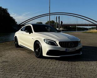 Mercedes-Benz Mercedes-Benz C 63 AMG Mercedes-AMG C 63 S Autom. Gebrauchtwagen