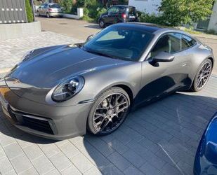 Porsche Porsche 992 Carrera Coupé 911 *APPROVED*SPORTABG* Gebrauchtwagen