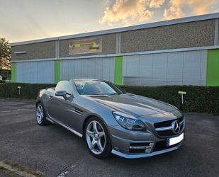 Mercedes-Benz Mercedes-Benz SLK 200 BlueEFFICIENCY AMG Panoramad Gebrauchtwagen