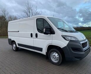 Peugeot Peugeot Boxer Kasten 330 L2H1Lang Premium BlueHDi Gebrauchtwagen