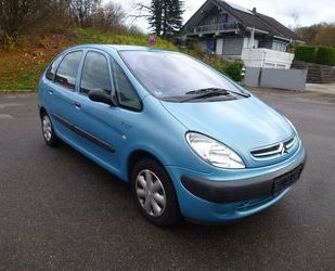 Citroen Citroën Xsara Picasso 1.6 Chrono * 1.Hand * wenig Gebrauchtwagen