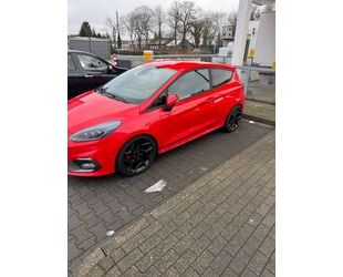 Ford Ford Fiesta 1,5 EcoBoost ST mit Performance Paket Gebrauchtwagen