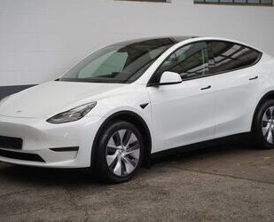 Tesla Tesla Model Y Long Range AWD *Matrix-LED* Gebrauchtwagen