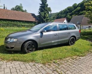 VW Volkswagen Passat Variant 2.0 FSI Comfortline Vari Gebrauchtwagen