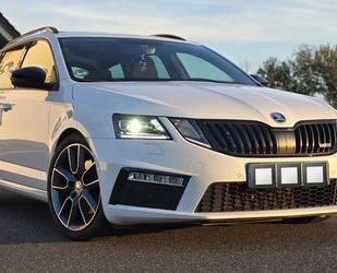 Skoda Skoda Octavia 2.0 TDI SCR DSG 4x4 RS Combi RS Spor Gebrauchtwagen