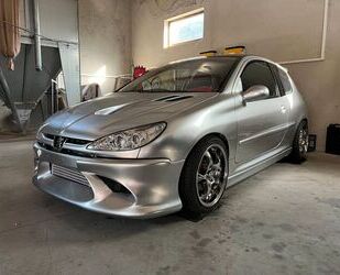 Peugeot Peugeot 206 2.0 HDI Komplettumbau Gebrauchtwagen