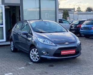 Ford Ford Fiesta Titanium Xenon Alu Bordcomp. TÜV NEU Gebrauchtwagen