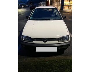 VW Volkswagen Golf 1.8 Auto Standard Gebrauchtwagen