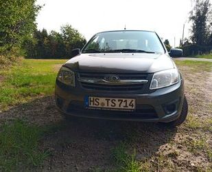 Lada Lada Granta 2015er nur 74.000 km Gebrauchtwagen