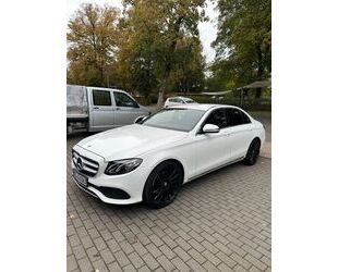 Mercedes-Benz Mercedes-Benz E 220 d Autom. - Gebrauchtwagen