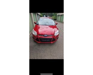 Ford Ford Focus 1,0 EcoBoost 74kW Ambiente Ambiente Gebrauchtwagen