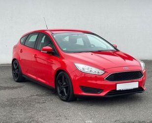 Ford Ford Focus Lim. Trend/MFL/LHZ/SHZ/1.HAND/EU6/TOP Gebrauchtwagen