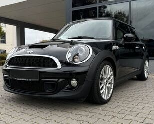 Mini MINI Cooper S *VOLLAUSST.*AUTOMATIK*PANO*LEDER*XEN Gebrauchtwagen