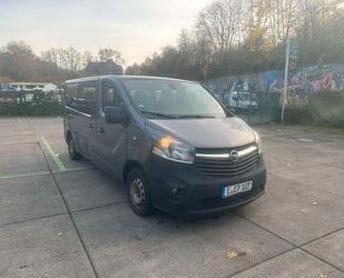 Opel Opel Vivaro B Kombi Kasten L1H1 2,7t Gebrauchtwagen