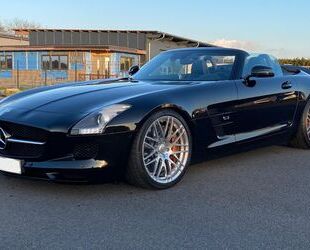 Mercedes-Benz Mercedes-Benz SLS AMG 6.2 Roadster BRABUS Keramik Gebrauchtwagen