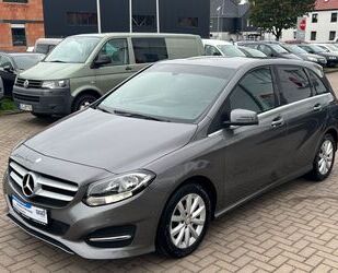 Mercedes-Benz Mercedes-Benz B 180 *NAVI*AHK*TEMPOMAT*SHZ*PDC* Gebrauchtwagen