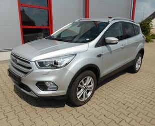 Ford Ford Kuga 2,0 TDCi 4x4 132kW Cool & Connect Gebrauchtwagen