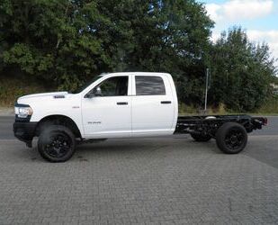 Dodge Dodge RAM 2500 3500 HD CREWCAB CHASSIS 4X4 6,4 L Gebrauchtwagen