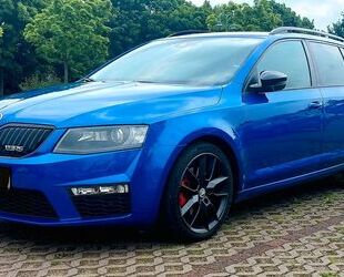 Skoda Skoda Octavia 2.0 TDI RS Combi RS Gebrauchtwagen