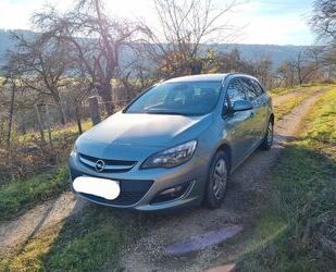 Opel Opel Astra J Sports Tourer 1.4 Turbo Gebrauchtwagen