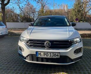 VW Volkswagen T-Roc 1.5 TSI Style, AHK, SHG, SH, ACC Gebrauchtwagen