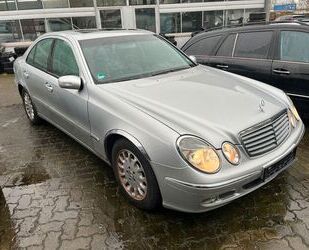 Mercedes-Benz Mercedes-Benz E 240 E -Klasse Limo Motor klappert Gebrauchtwagen