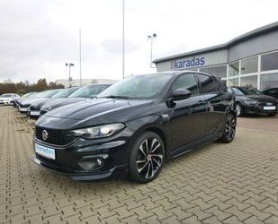 Fiat Fiat Tipo Hatchback 1,4 T-Jet >S-Design/NAV/KAM/Si Gebrauchtwagen