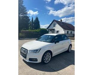 Audi Audi A1 1,6 Tdi*S-Line*Teilleder* Gebrauchtwagen