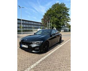 BMW BMW 330d M- Performance Automatik Gebrauchtwagen