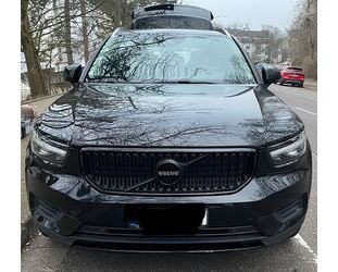 Volvo Volvo XC40 T4 AWD Momentum Pro Geartronic Momentum Gebrauchtwagen