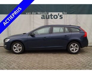 Volvo Volvo V60 1.6 T3 150pk Kinetic -NAVI-ECC-PDC-TREKH Gebrauchtwagen