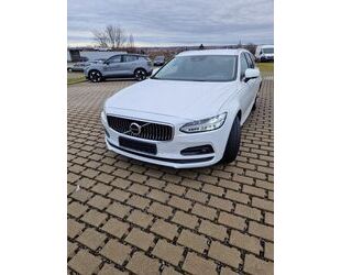 Volvo Volvo V90 Kombi Momentum Pro AWD Gebrauchtwagen