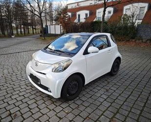 Toyota Toyota IQ 1,0-l-VVT-i - Gebrauchtwagen