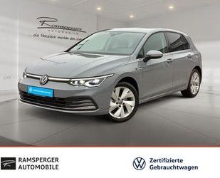 VW Volkswagen Golf VIII 1.5 TSI DSG Style AHK ACC Mat Gebrauchtwagen