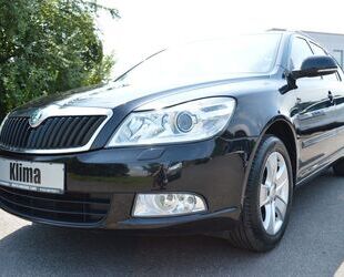 Skoda Skoda Octavia Combi Elegance*Navi*Leder*Bi-Xenon* Gebrauchtwagen