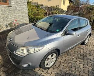 Renault Renault Megane III Lim. *1.Hand*TÜV 08-2025* Gebrauchtwagen