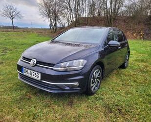 VW Volkswagen Golf TSI JOIN Navi, AHK, ACC, Parksen Gebrauchtwagen