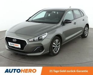 Hyundai Hyundai i30 1.4 YES!*TEMPO*NAVI*PDC*CAM*SHZ*ALU* Gebrauchtwagen