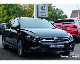 VW Volkswagen Passat Variant R-Line Massage HUD PANO Gebrauchtwagen