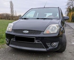 Ford Ford Fiesta 1,6 16V Sport Sport Gebrauchtwagen