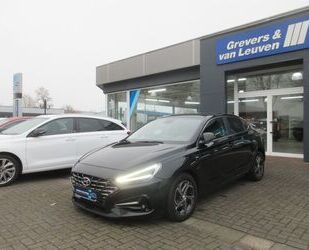 Hyundai Hyundai i30Fastb 1.5TGDi 48V 6iMT TREND+NAVI LED W Gebrauchtwagen