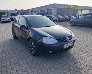 VW Volkswagen Golf V Lim. Tour Gebrauchtwagen