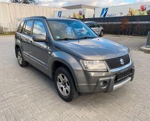 Suzuki Suzuki Grand Vitara 1.9 DDIS 4x4 AWD NaVi*Tempo*AH Gebrauchtwagen