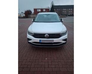 VW Volkswagen Tiguan 1.5 TSI OPF MOVE MOVE Gebrauchtwagen