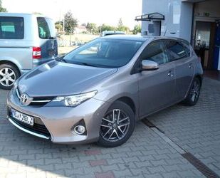 Toyota Toyota Auris 1,6-l,Life Plus,Navi*, AHZV, Top Zust Gebrauchtwagen