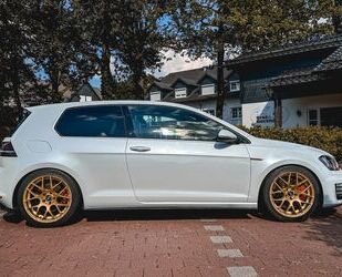 VW Volkswagen Golf 2.0 TSI BMT GTI Performance, Track Gebrauchtwagen