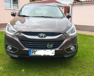 Hyundai Hyundai ix35 1.6 GDI FIFA World Cup EDITION Gold 2 Gebrauchtwagen