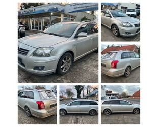 Toyota Toyota AVENSIS KOMBI 2.2D-CAT TRAVEL*NAV*SHZ*GRA*A Gebrauchtwagen