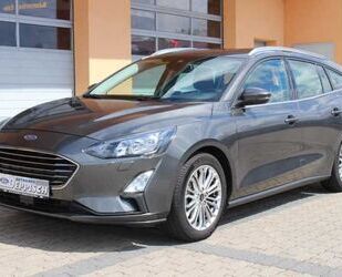 Ford Ford Focus TITANIUM Turnier 1.0 EcoBoost Gebrauchtwagen