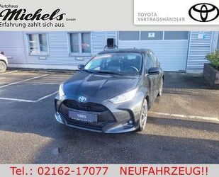 Toyota Toyota Yaris 1.5 Hybrid Team D Saftey u. Comfort P Gebrauchtwagen